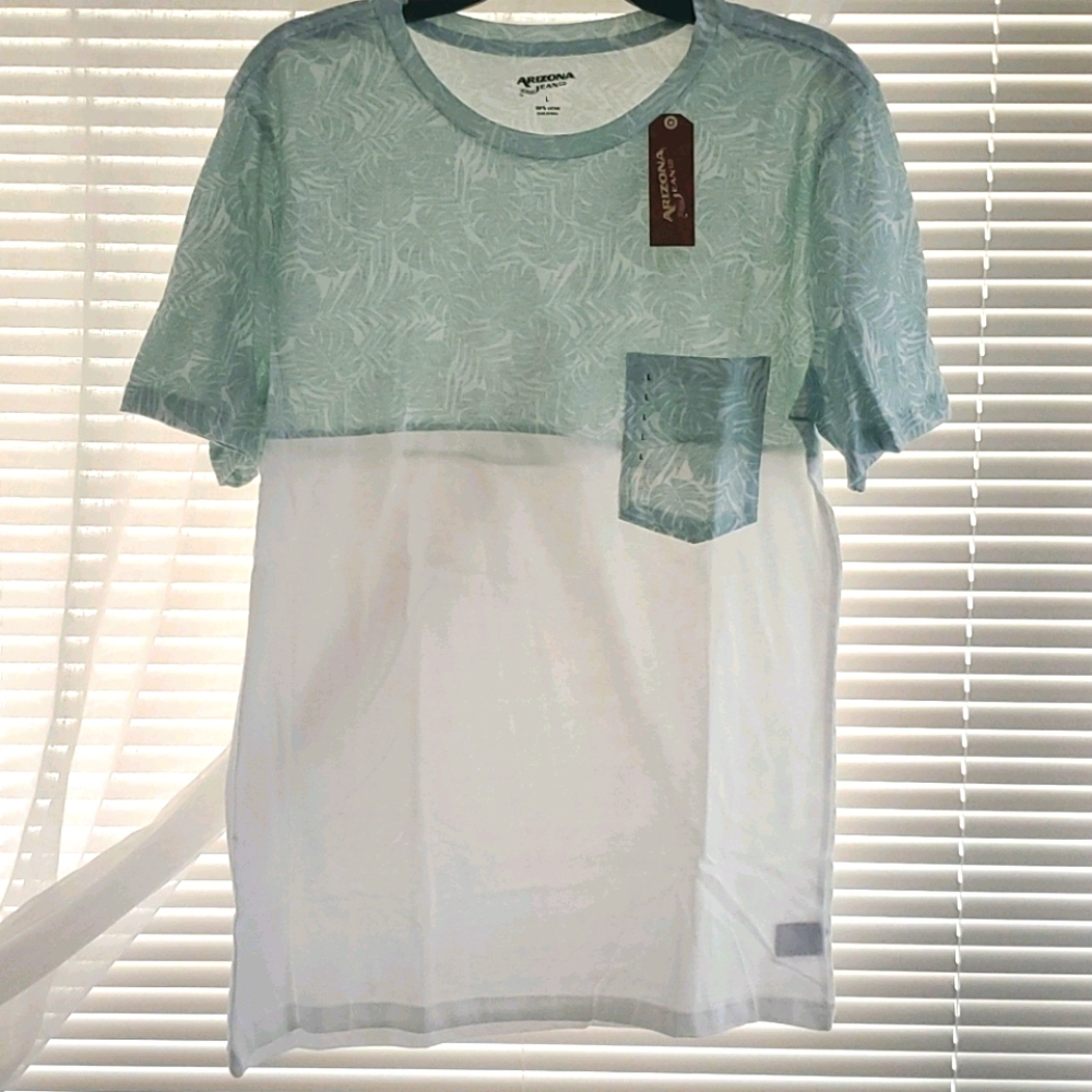 Brand New Arizona shirt.